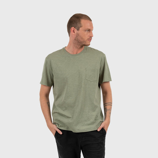 POLERA CON BOLSILLO ESSENTIAL BLACK BUBBA