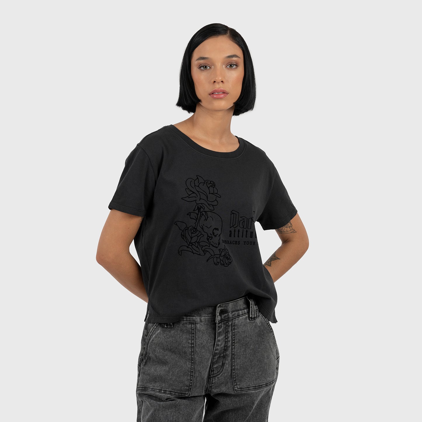 WOMEN TEE TEXT