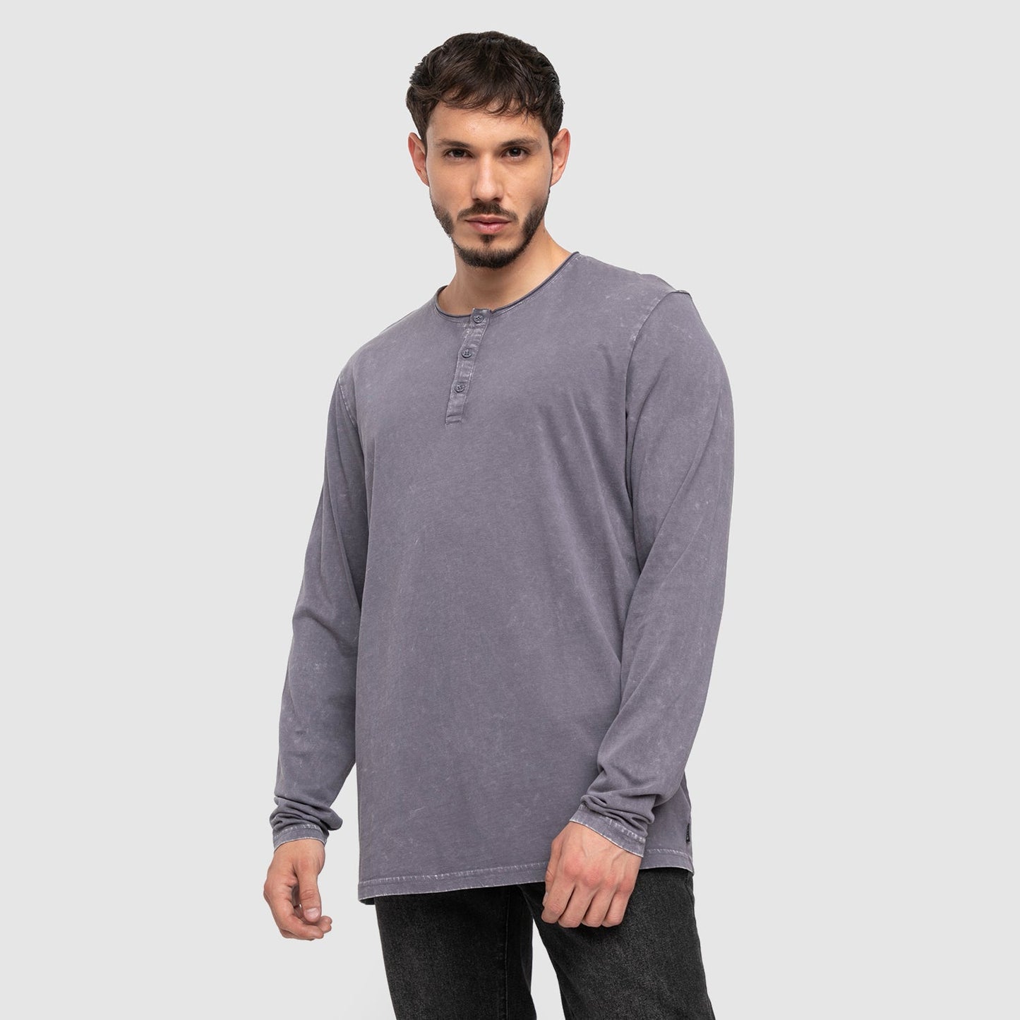 HENLEY TEE